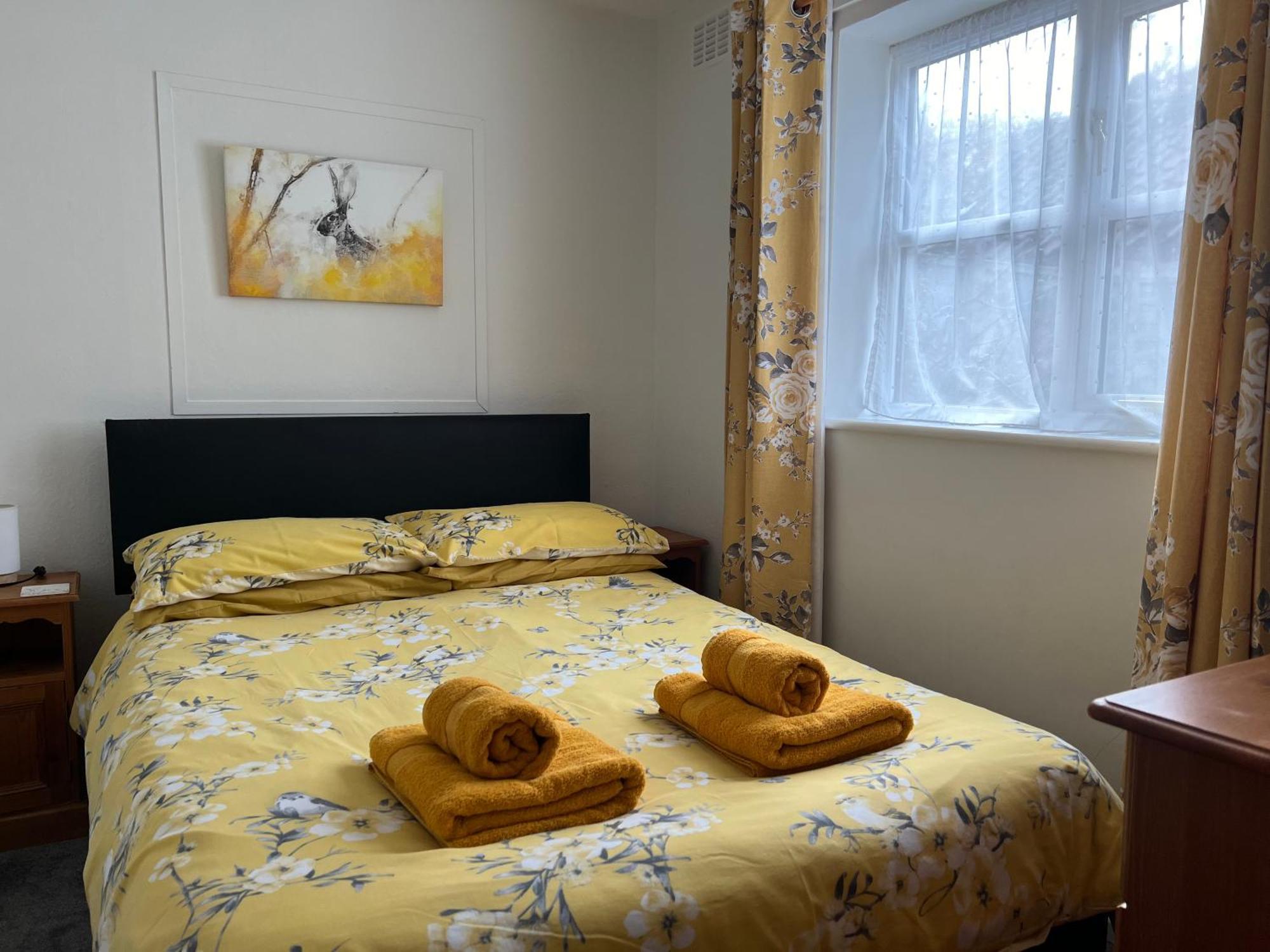 Forestry Cottage. Hot Tub, Open Fire, Dog Friendly Gaywood المظهر الخارجي الصورة